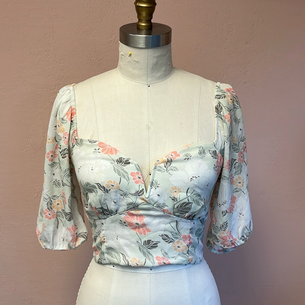 Abercrombie crop top